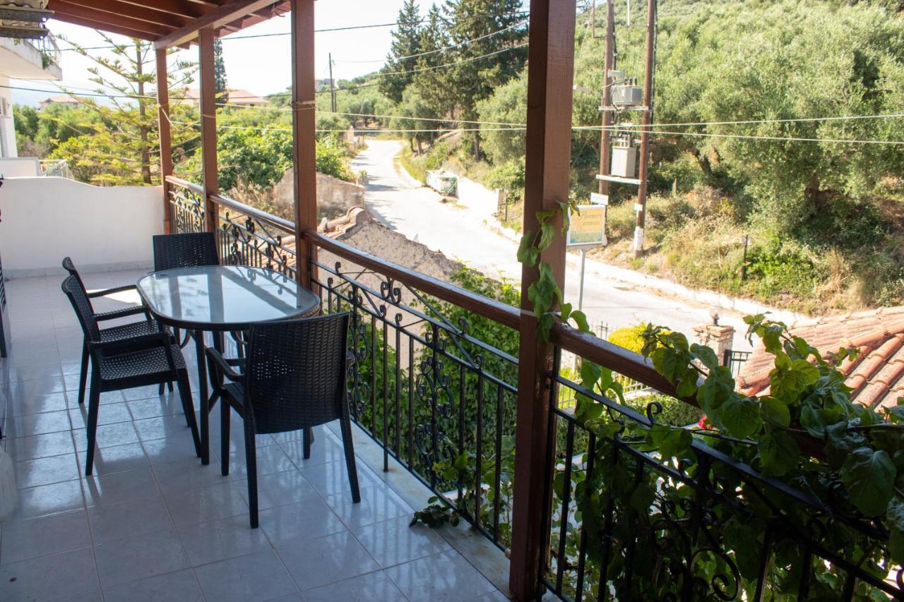 Kali 'S Studios Alykanas  Exterior photo